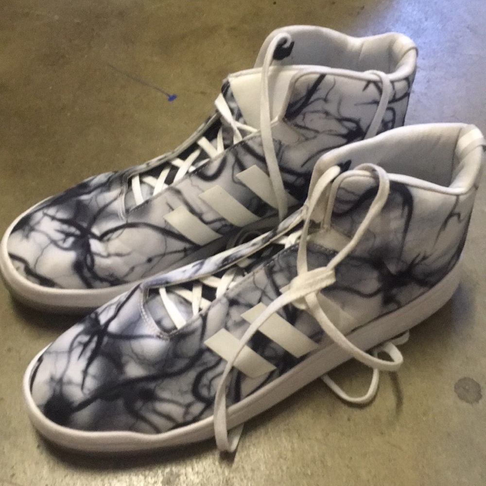 Adidas men’s us 12 white grey high top sneakers